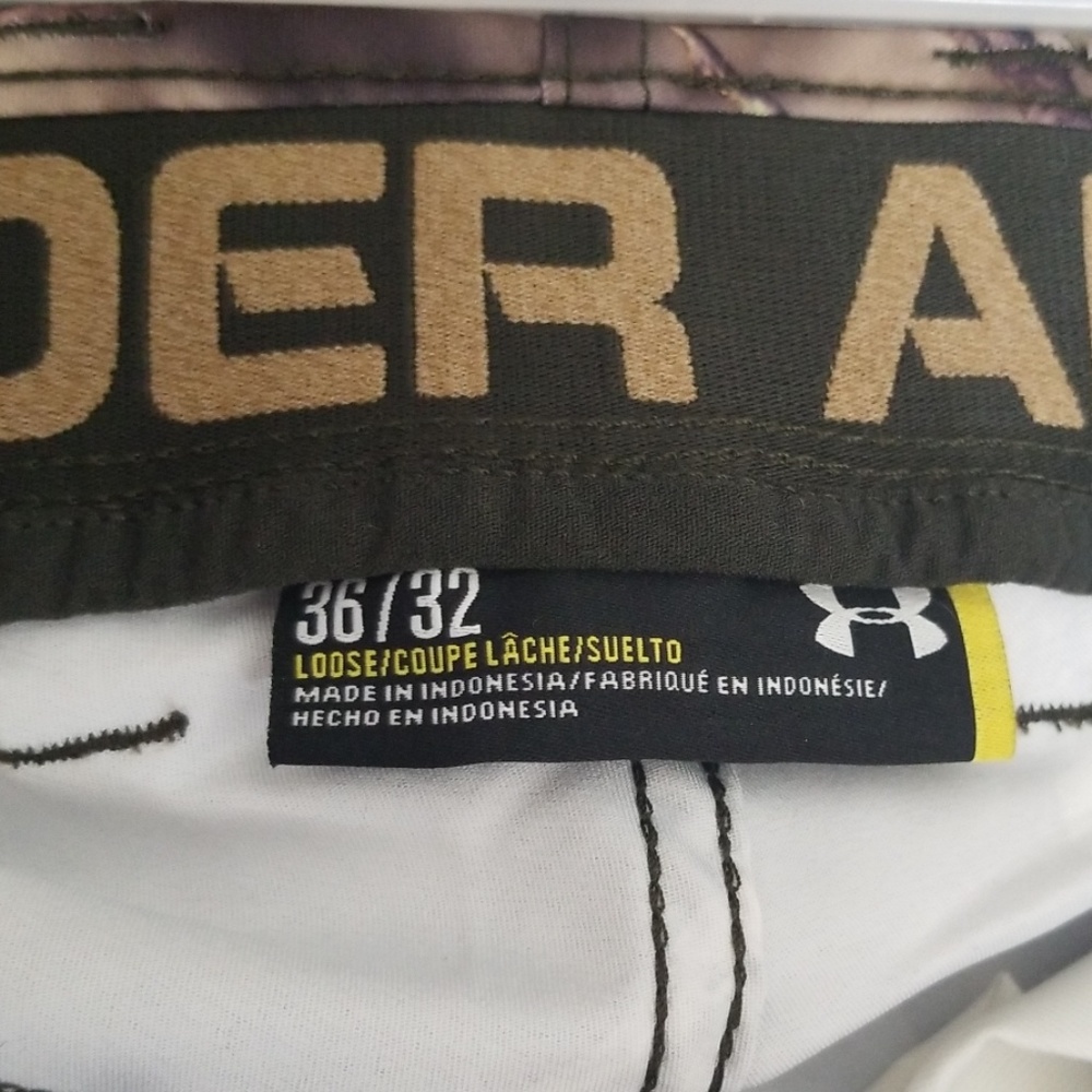 UA Mens realtree Hunting Camo loose Pants - Picture 7 of 8